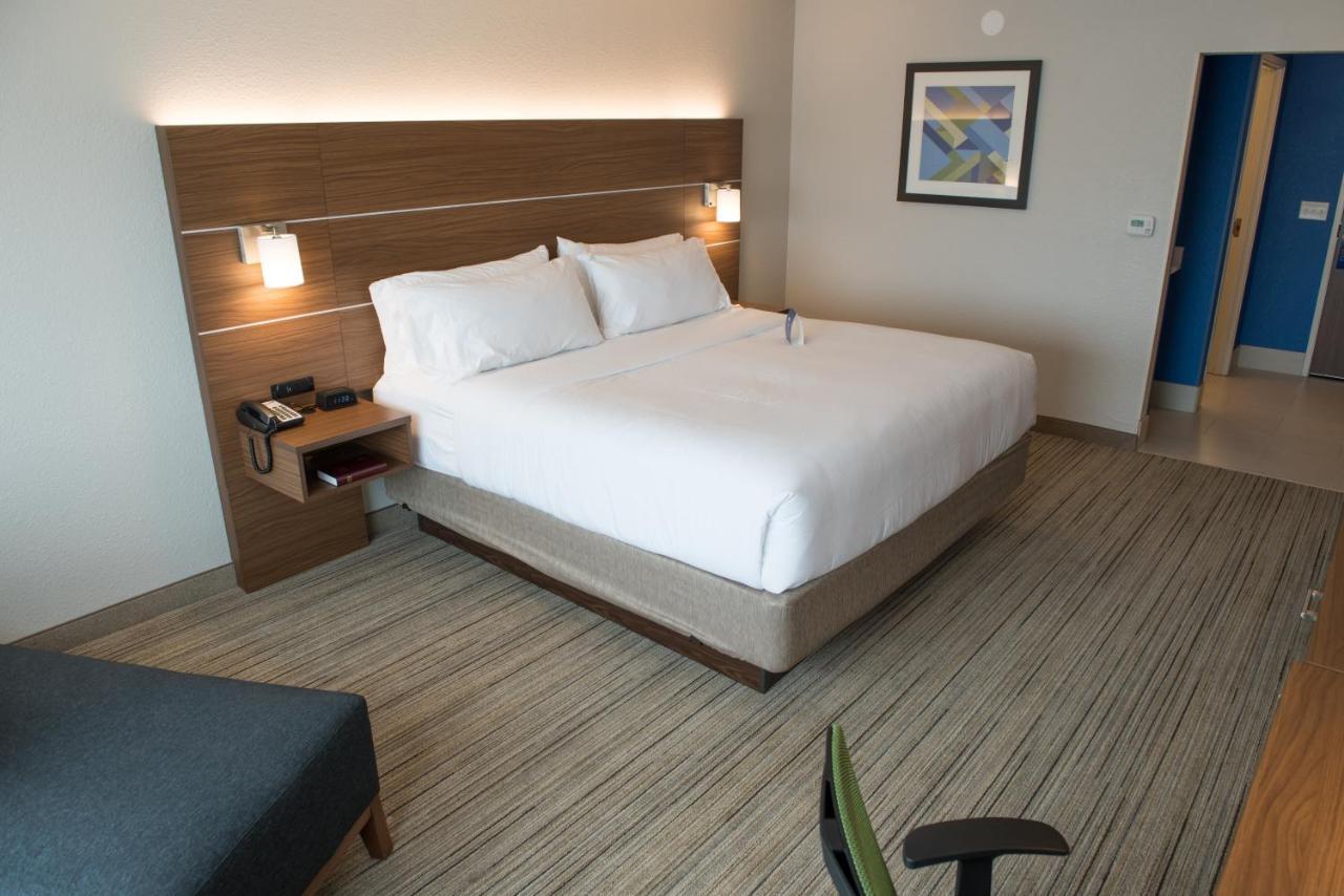 Holiday Inn Express & Suites - Louisville N - Jeffersonville By Ihg Dış mekan fotoğraf